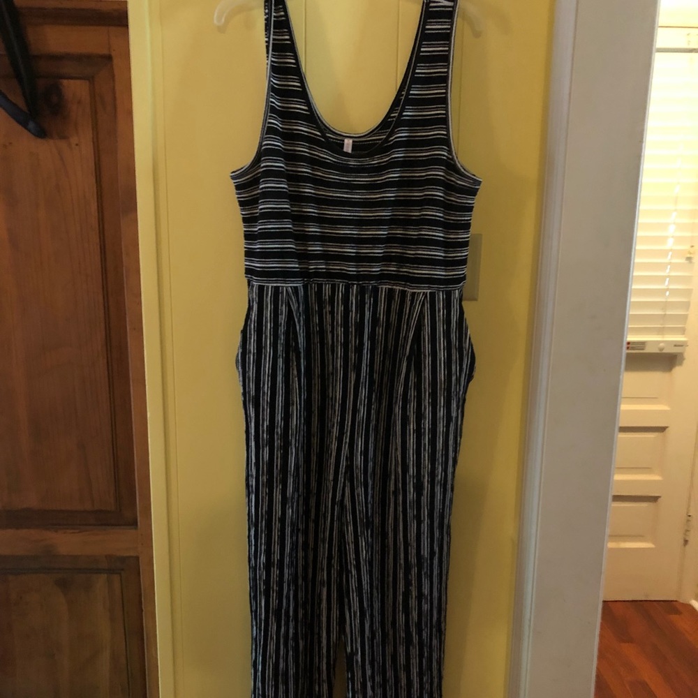 Jumpsuit with pockets